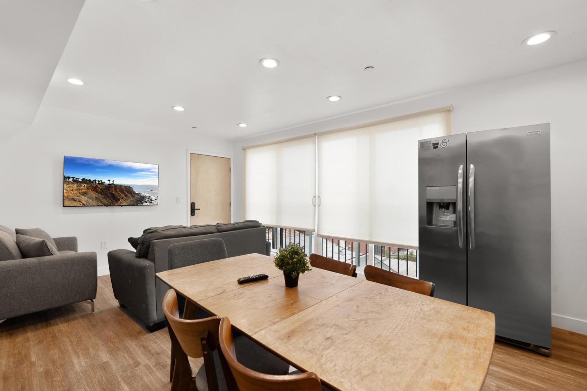 Charming Urban Retreat Near Usc In La- Private Room With Share Living Room With Kitchen Los Angeles Exteriör bild